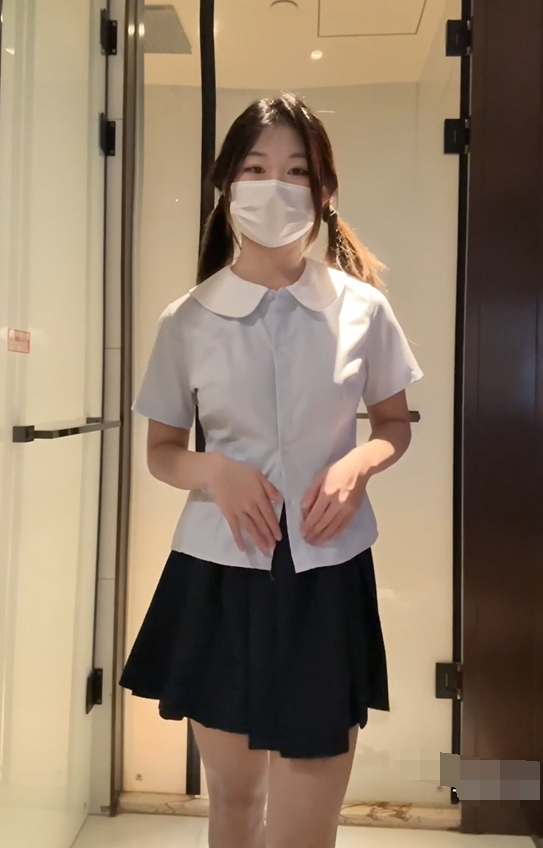 萌妹福利姬超纯反差裸舞定制 动感热舞掰穴顶B起飞了 【10V1.39G】