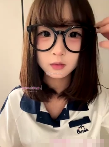 lelebaybay888 st站12月直播录屏切片17v合集 【17V 1.52GB】