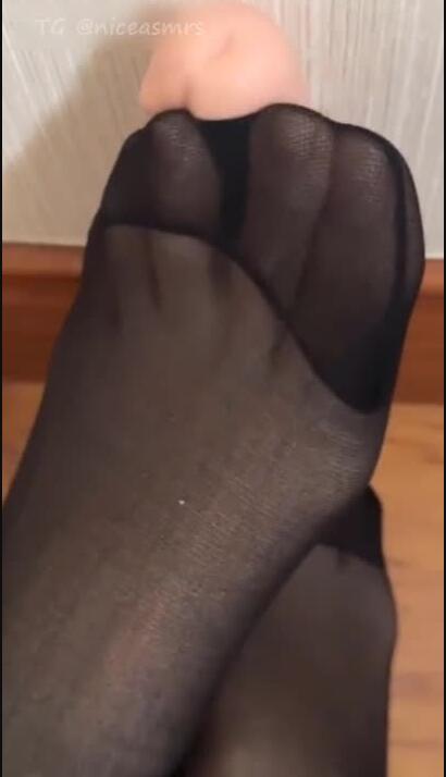 婉儿别闹 火箭 2024.4月《抓住躲在角落里的足控弟弟》