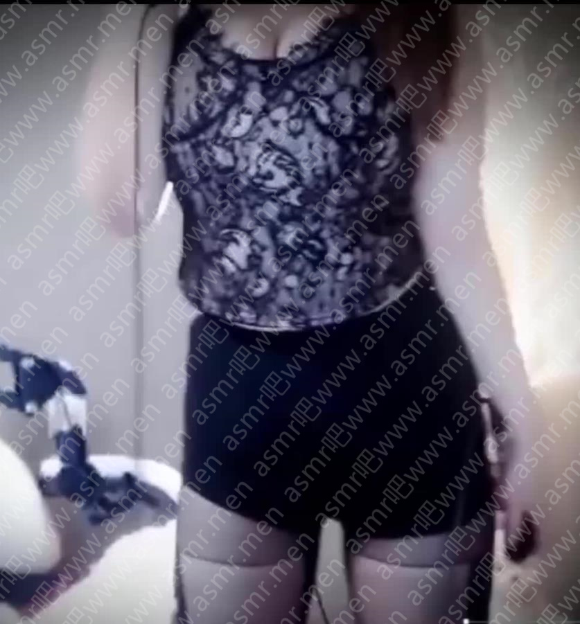 虎牙小曦老师福利视频4