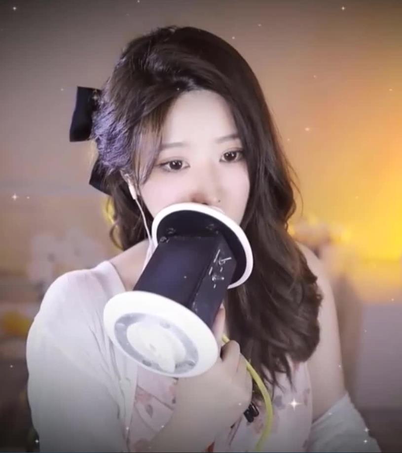 0711172718.jpg 虎牙大伊伊 ASMR福利舔耳