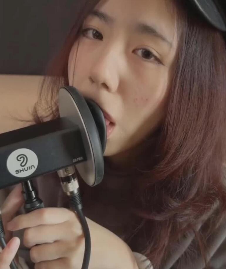 火花助眠 ASMR福利 会员版舔耳