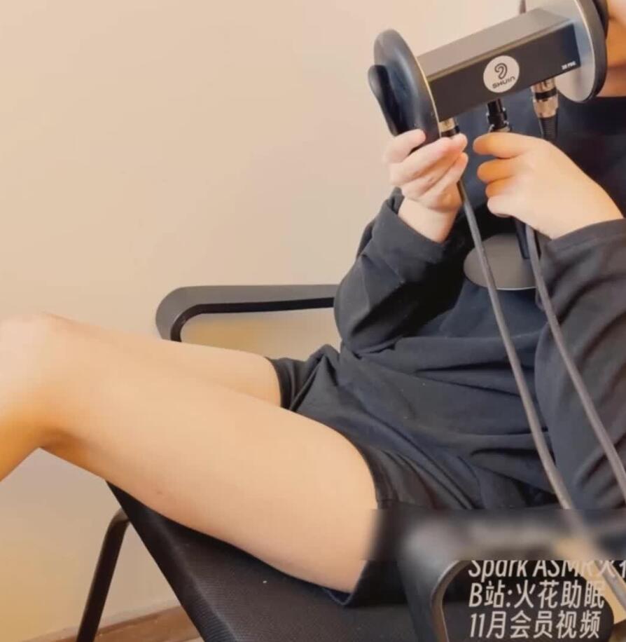 火花助眠 最新ASMR福利 舔耳口腔音