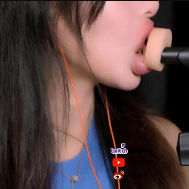 小萌ASMR湿润的耳部清洁-口腔音