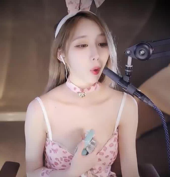 ASMR 深夜的哄睡时间409周童潼